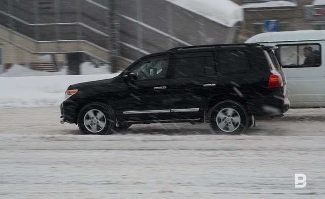 Эксперт рассказал, когда автомобилистам стоит приобретать зимние шины