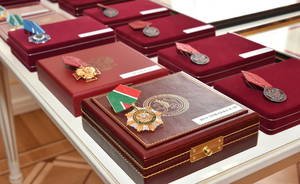 Татарстанцам вручили награды России и республики