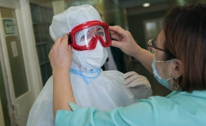 В России снижается число ковидных пневмоний, но растет заболеваемость гриппом и ОРВИ