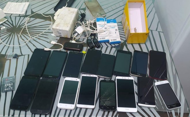 В Татарстане пресекли попытку доставки крупной партии телефонов в колонию