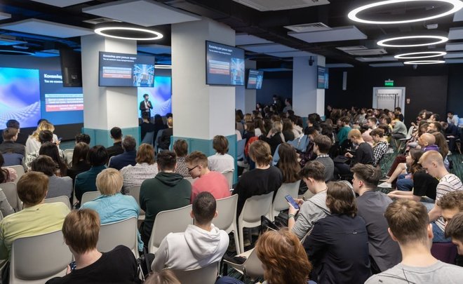 Более 350 участников прослушали лекции об ИИ и машинном обучении в «Школе 21» в Казани
