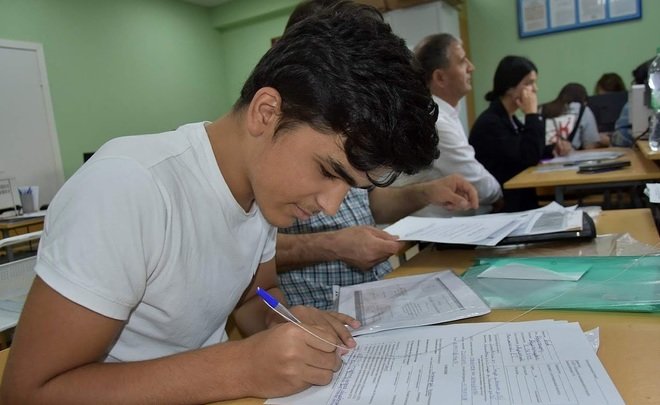 В Казани татарская гимназия №2 проводит трансляции своих уроков в «Инстаграме»
