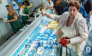 В Госдуме предложили бесплатно раздавать еду за сутки до истечения срока годности