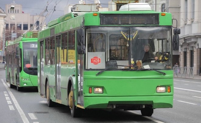 В Казани из-за обрыва провода на улице Карла Маркса приостановлено движение троллейбусов