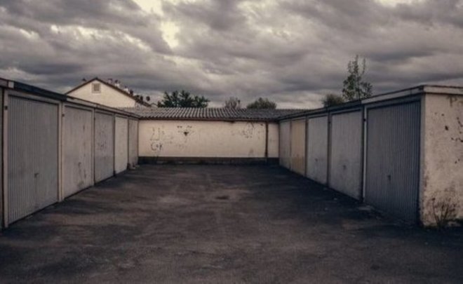 В Кировском районе Казани сносят гаражи — видео