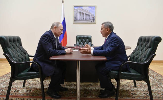 Владимир Путин провел встречу с Рустамом Миннихановым