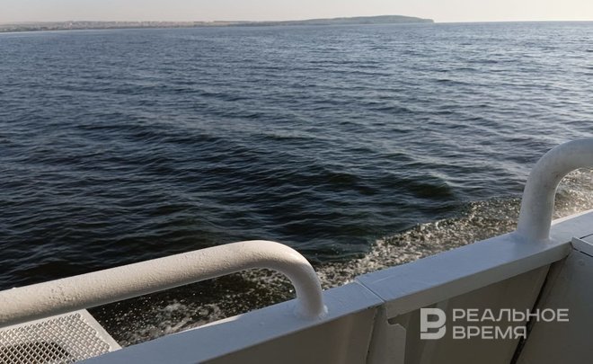 Первый «Метеор» с туристами прибыл в Ульяновск из Казани