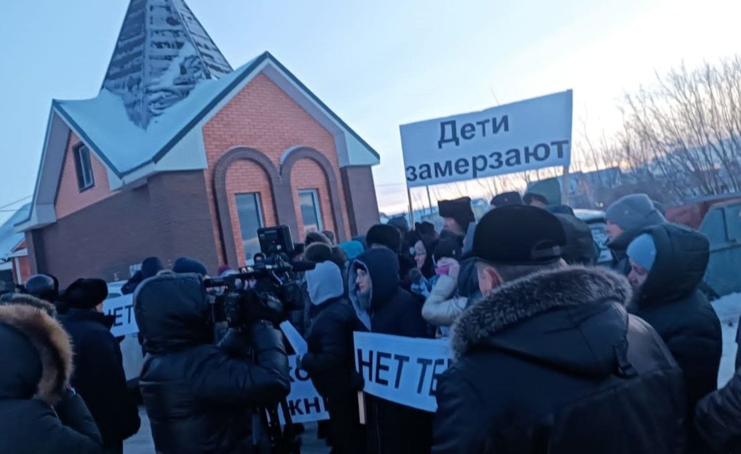 Под Челнами в ДНТ «Усадьба» снова замерзают люди — сгорела подстанция —  Реальное время