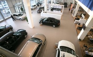 В России предложили разрешить выпуск машин с пониженными экотребованиями до 1 февраля