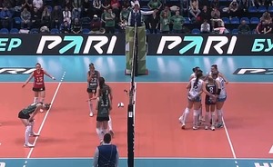 Волейболистки «Динамо-Ак Барс» обыграли «Уралочку-НТМК»