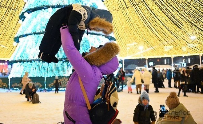 Правительство России выделило почти 90 млрд рублей для выплат детского единого пособия