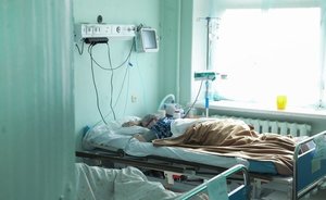 За последние сутки в России вновь зафиксировано два антирекорда по количеству заражений и смертей от COVID-19