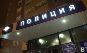 В Казани ночью неизвестный напал на пассажира такси — мужчину госпитализировали с ранением головы