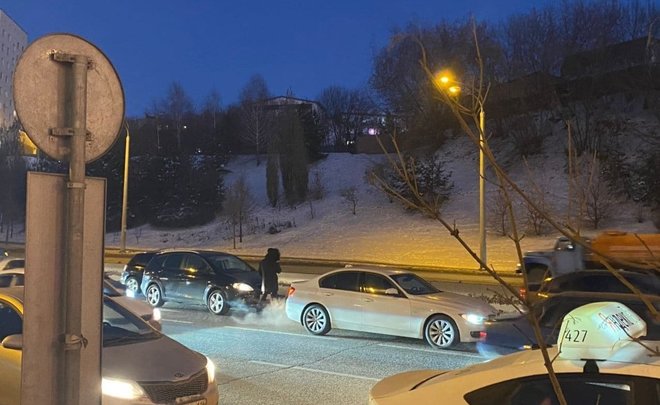 В Казани из-за четверной аварии на Вишневского образовалась пробка