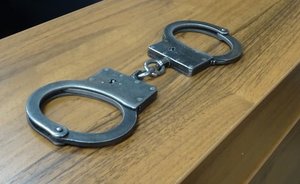 СК: чиновник МУП Нижнекамска взял 100 тысяч рублей за «подготовку» служебного жилья к приватизации