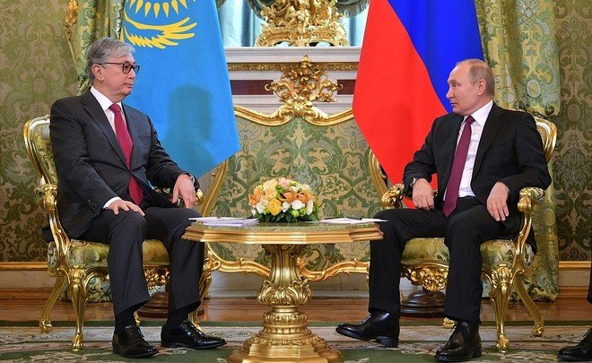 Путин отметил вклад Токаева в развитие российско-казахстанских отношений