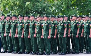 Президент России подписал закон о повышении предельного возраста пребывания в запасе