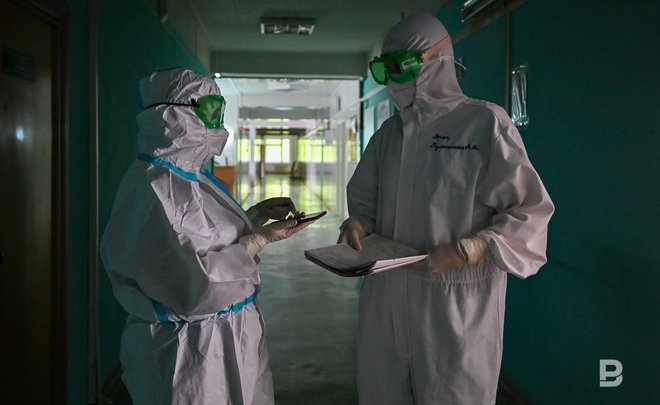 Главное о коронавирусе на 14 ноября: рост числа госпитализаций в Татарстане, в Москве достаточно ПЦР-тестов