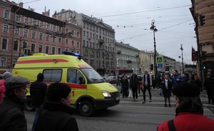 Минздрав: число погибших в результате теракта в Санкт-Петербурге достигло 14 человек