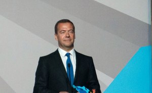 Медведев подписал распоряжение о передаче «Ростеху» акций двух оборонных предприятий