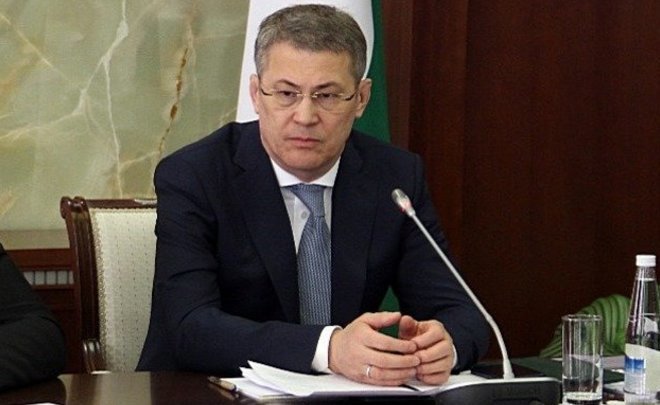 Хабиров поручил разобраться с проблемой дорожных разметок