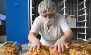 В России за год выросли зарплаты в сфере пищевого производства