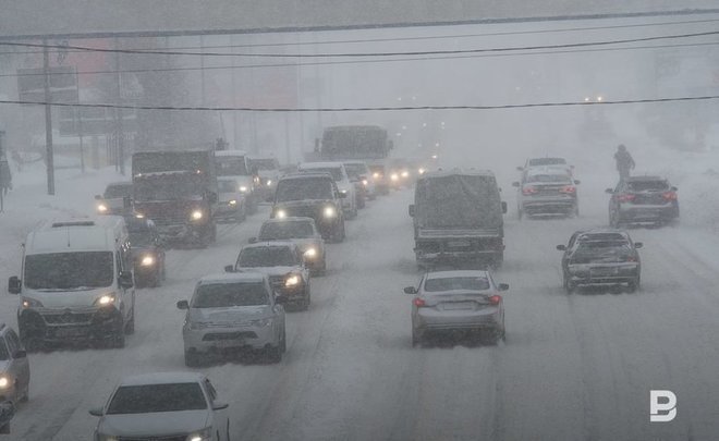Вечером на дорогах Казани образовались 9-балльные пробки