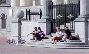 В июне россиян ожидают две короткие рабочие недели