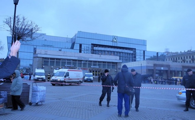 Число погибших в результате теракта в метро Санкт-Петербурга выросло до 11 человек