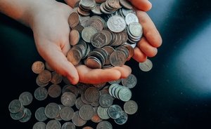 Минтруда: выигрыш в лотерею не повод для лишения детских пособий