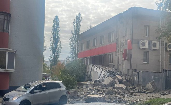 В Белгороде многоквартирный дом получил повреждения из-за обстрела