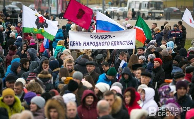 Раис Татарстана поручил на высоком уровне провести мероприятия в честь Дня народного единства