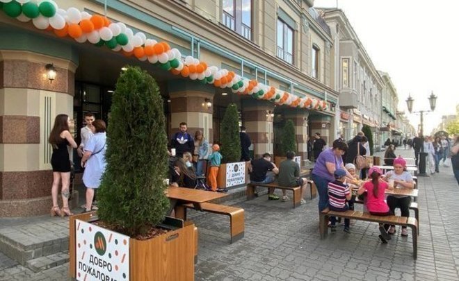 Формат кафе во «Вкусно — и точка» возобновит работу с 11 августа