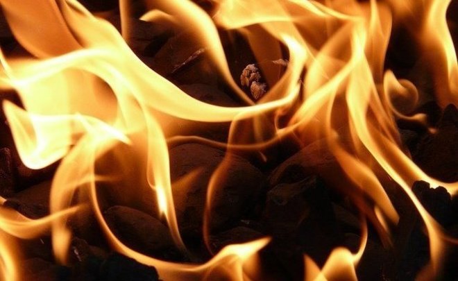 Во дворе недостроенного частного дома в Татарстане погиб мужчина