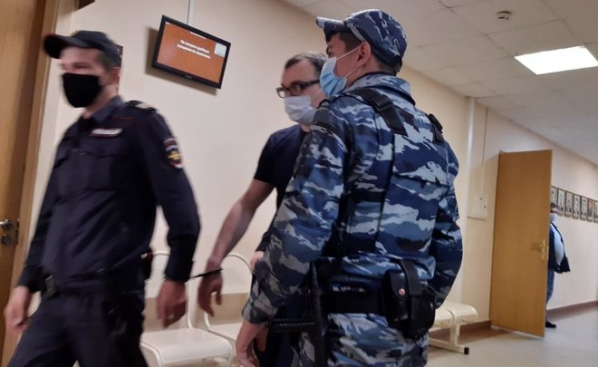 В Казани стартовал суд над аферистом-рецидивистом — семь потерпевших потеряли 100 млн рублей