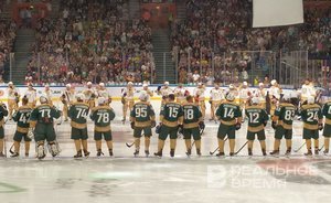 В прощальном матче Даниса Зарипова победу одержала команда «Белых»