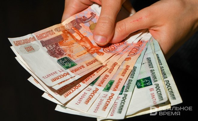 Татарстан уступил Оренбургской области по темпу роста зарплат в сентябре