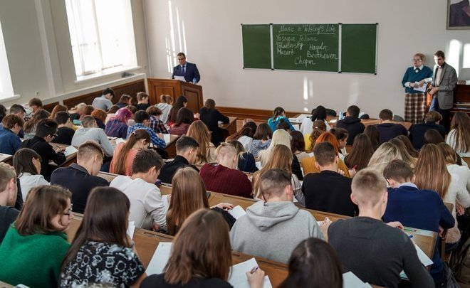 В Российский вузах введут курс, формирующий «образ будущего России»