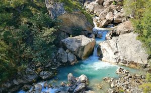 В Абхазии течением горной реки унесло жительницу Татарстана