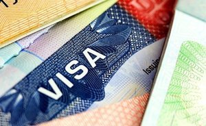 Правительство РФ утвердило новую форму визы для въезда в страну