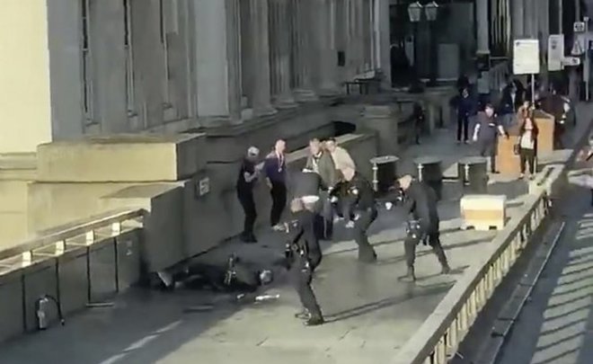 Названо имя подозреваемого в совершении теракта в Лондоне