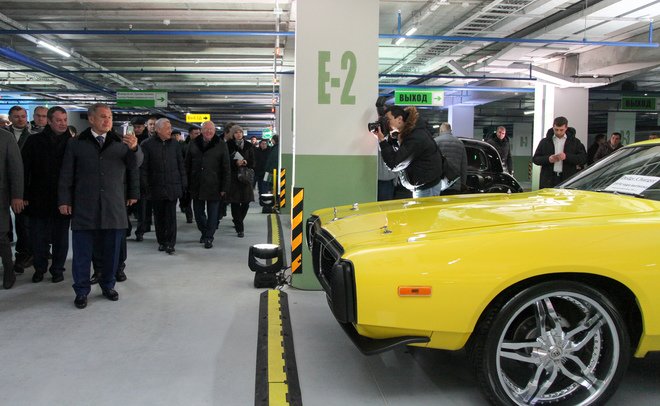 Рустам Минниханов открыл паркинг, построенный ГК ТАИФ возле НКЦ «Казань»