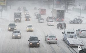 Татарстанцев предупредили о сильной метели, ветре и гололедице в новогоднюю ночь