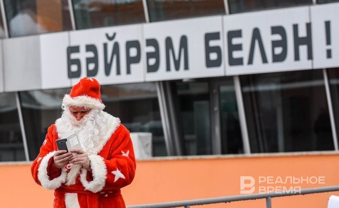 Заинский район Татарстана потратит почти 4 млн рублей на новогодние подарки детям