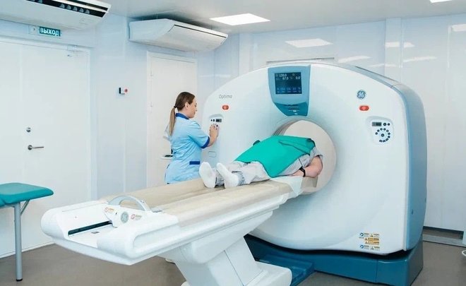 В поликлинике «Нижнекамскнефтехима» заработал современный компьютерный томограф
