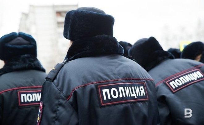 В Казани задержали мужчину со свертком наркотических веществ