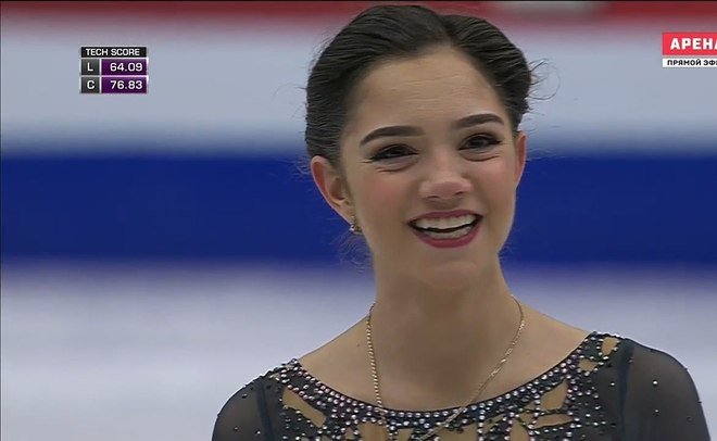 Евгения Медведева вернется в Россию, чтобы пробиться в сборную на чемпионат мира