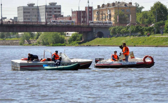 Транспортная прокуратура намерена лишить права управления маломерными суднами 10 лиц, страдающих алкоголизмом и наркоманией