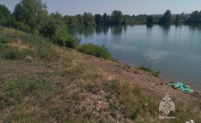 В Бавлинском районе на необорудованном для купания карьере утонул мужчина
