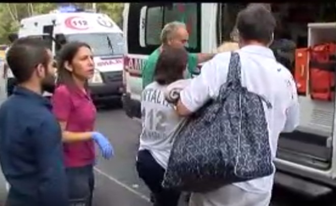 По меньшей мере 20 туристов пострадали в результате аварии в Анталье